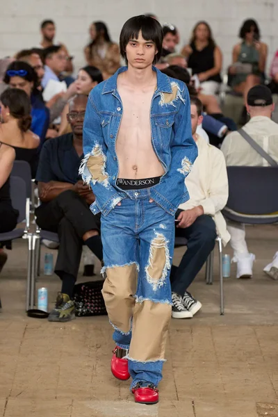 Look 7